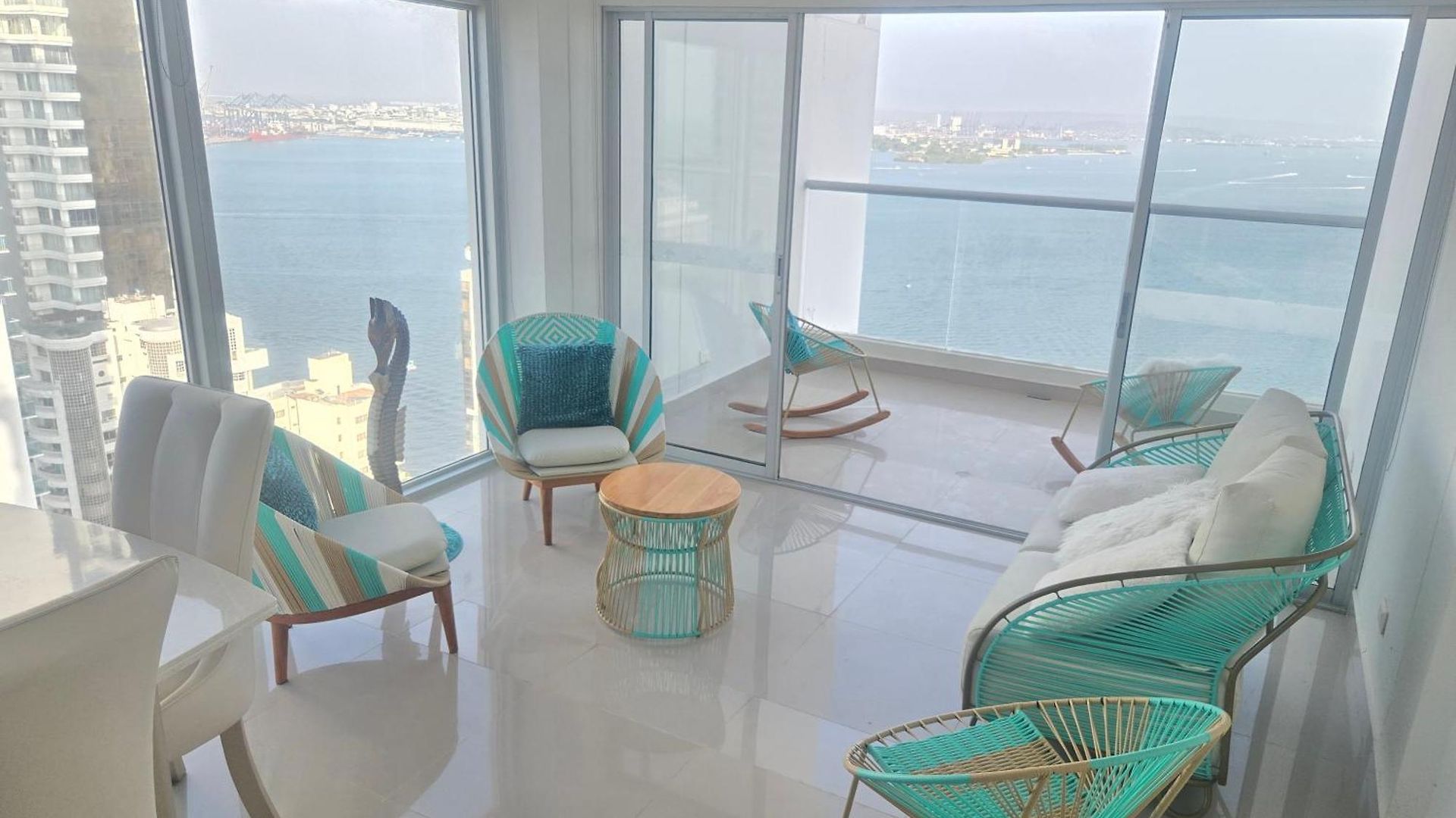 Bocagrande -vista Al Mar, Bahía Y Ciudad Antigua - 3 Balcones Apartamento *