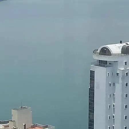 Apartamento Bocagrande -vista Al Mar, Bahía Y Ciudad Antigua - 3 Balcones Cartagena